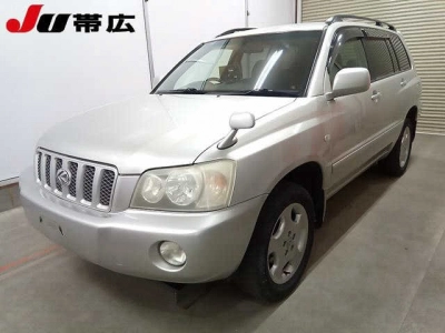 TOYOTA KLUGER V