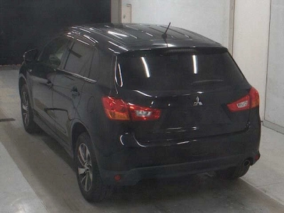 MITSUBISHI RVR