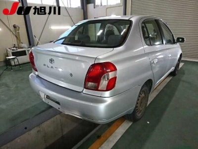 TOYOTA PLATZ
