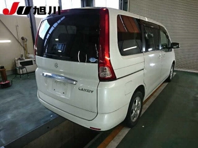 SUZUKI LANDY
