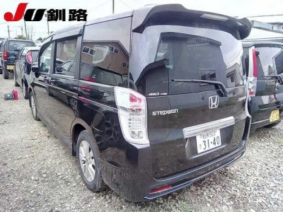 HONDA STEPWGN SPADA