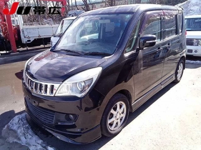MITSUBISHI DELICA D:2