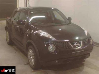 NISSAN JUKE