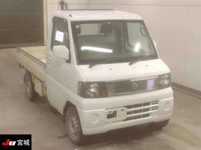 NISSAN CLIPPER