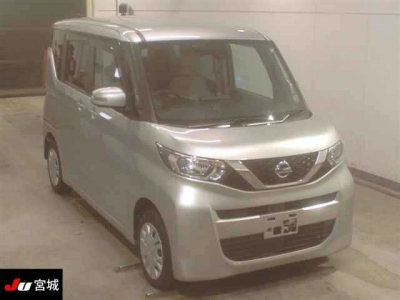 NISSAN ROOX