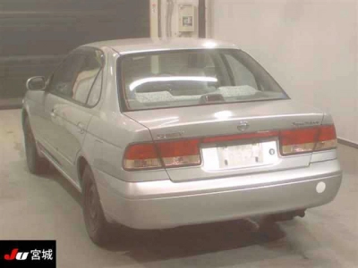 NISSAN SUNNY