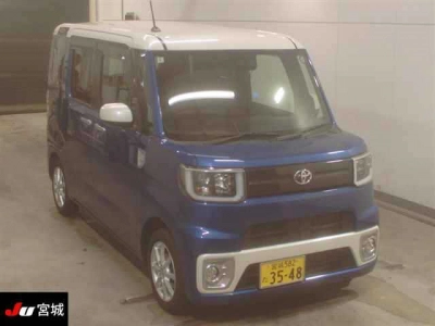TOYOTA PIXIS MEGA