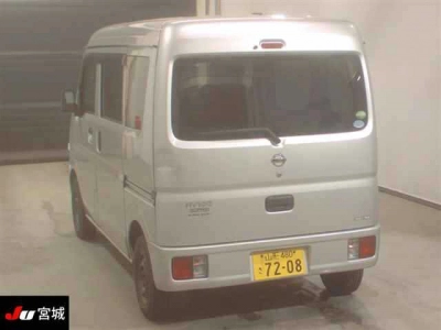 NISSAN NV100 CLIPPER