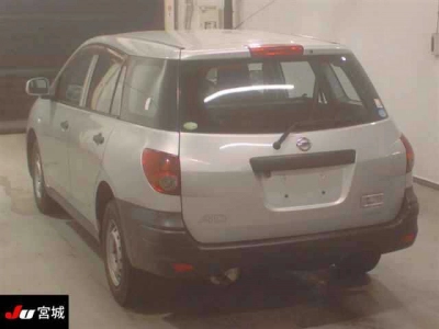 NISSAN AD VAN