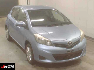 TOYOTA VITZ
