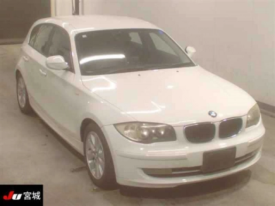 BMW 1 SERIES
