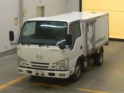 MAZDA TITAN