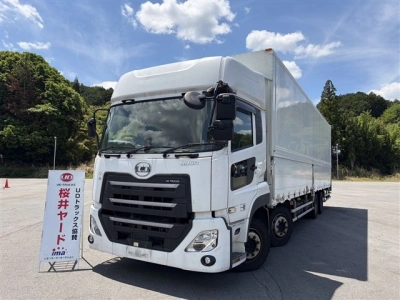 NISSAN UD