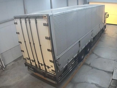 MITSUBISHI FUSO