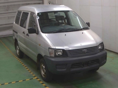TOYOTA TOWN ACE VAN