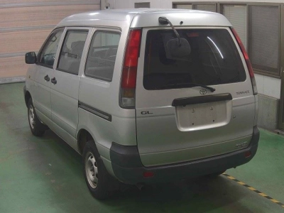 TOYOTA TOWN ACE VAN