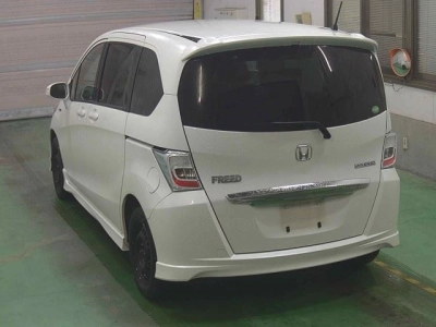 HONDA FREED