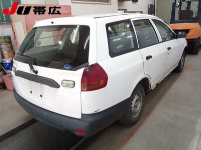 NISSAN AD VAN