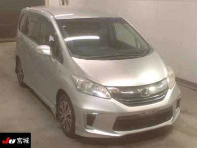 HONDA FREED