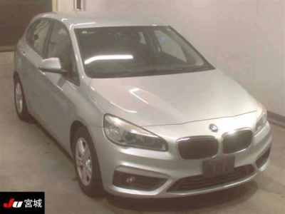 BMW 2 SERIES