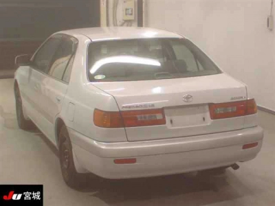 TOYOTA CORONA PREMIO