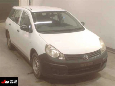 NISSAN AD VAN
