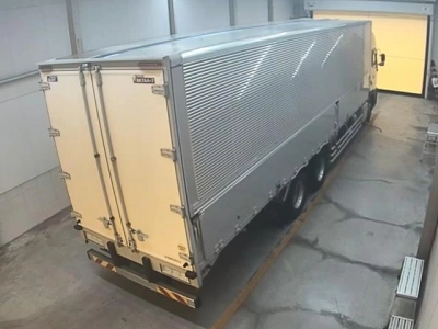 NISSAN UD