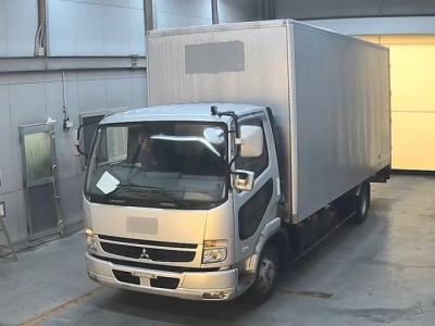 MITSUBISHI FUSO FIGHTER