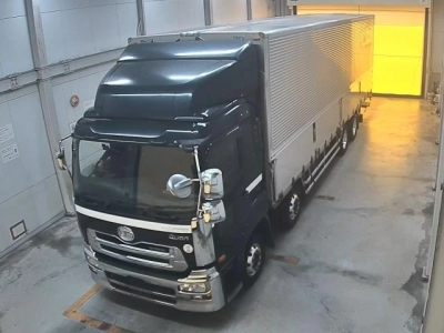 NISSAN UD