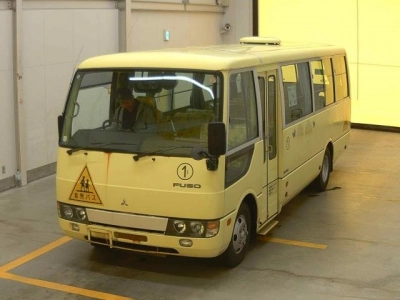 MITSUBISHI FUSO ROSA