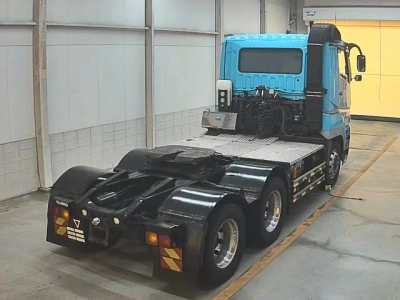 MITSUBISHI FUSO