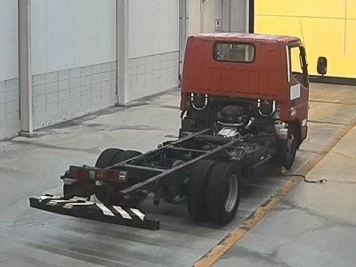 MITSUBISHI CANTER
