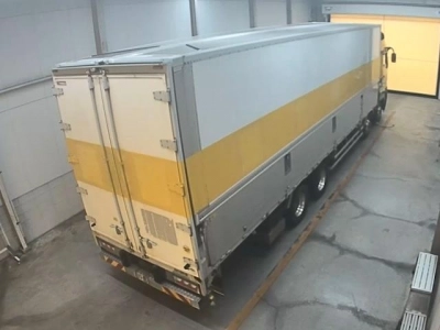 MITSUBISHI FUSO