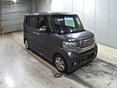 HONDA N BOX CUSTOM