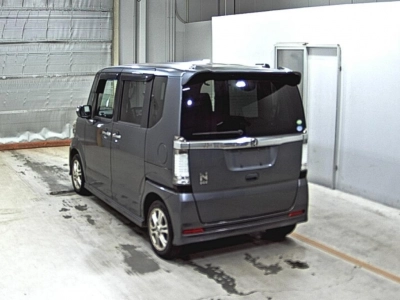 HONDA N BOX CUSTOM