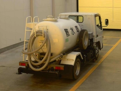 MITSUBISHI CANTER