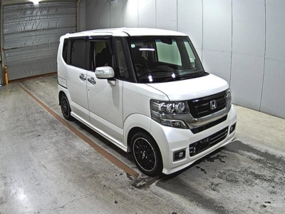 HONDA N BOX CUSTOM