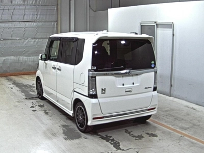 HONDA N BOX CUSTOM