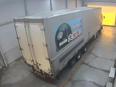 NISSAN UD