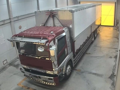 MITSUBISHI FUSO