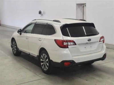 SUBARU OUTBACK