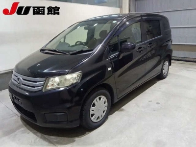 HONDA FREED SPIKE