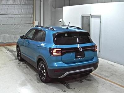VOLKSWAGEN T-CROSS