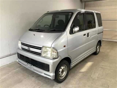 DAIHATSU ATRAI WAGON
