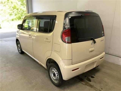 SUZUKI MRWAGON