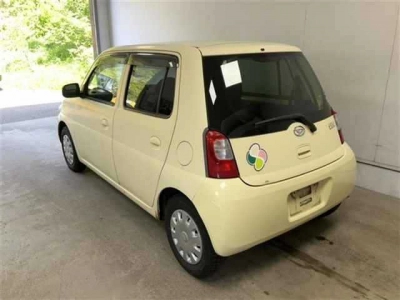 DAIHATSU ESSE