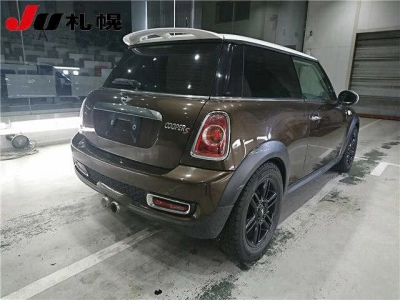 MINI MINI