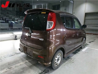 SUZUKI MRWAGON