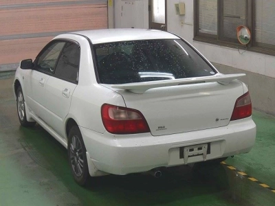 SUBARU IMPREZA