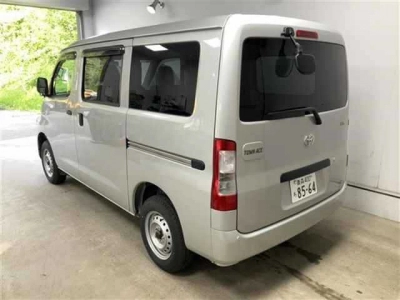 TOYOTA TOWN ACE VAN